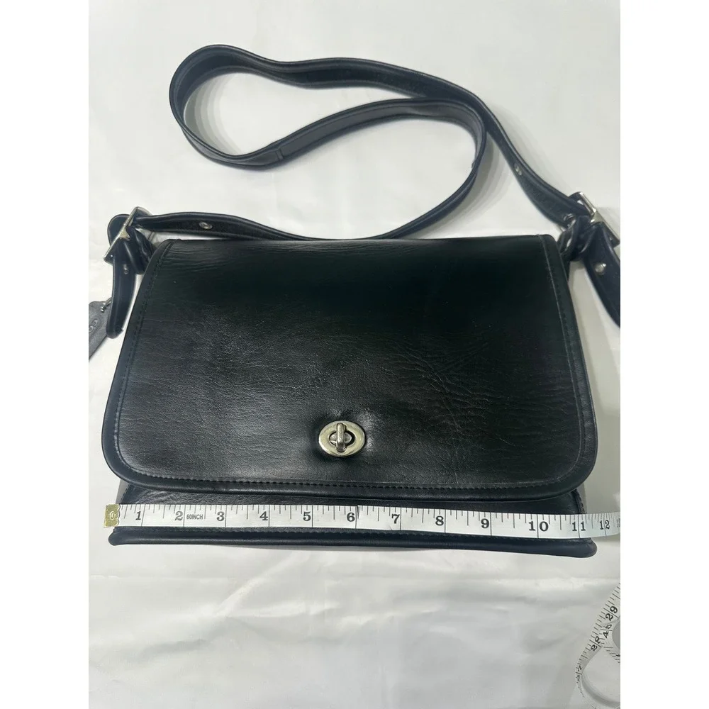 Vintage‎ Coach Court Bag 0532 Black Leather Crossbody USA Made Purse